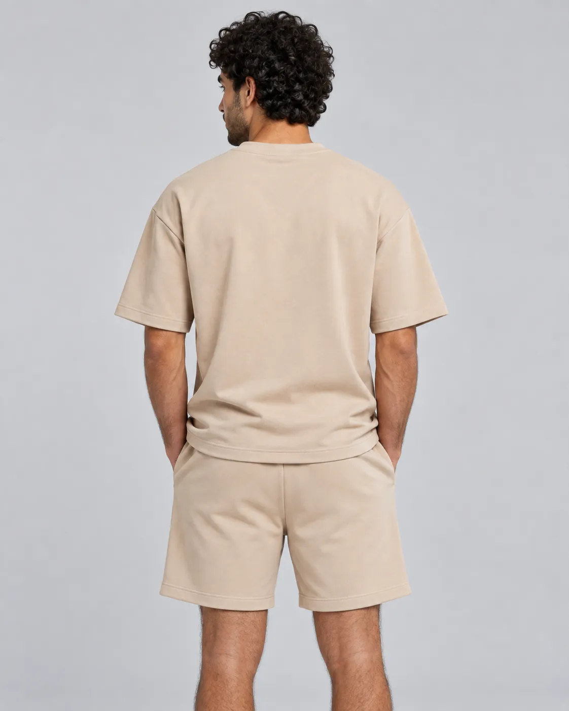 طقم رجالي كاجوال تيشيرت Oversized وشورت - الصورة 2